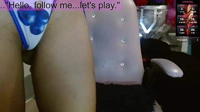 Snapshot of toxxxic_cams chatting on October 2025 07:03:02 AM toxxxic cams online show from October 2025 07:03:02 AM