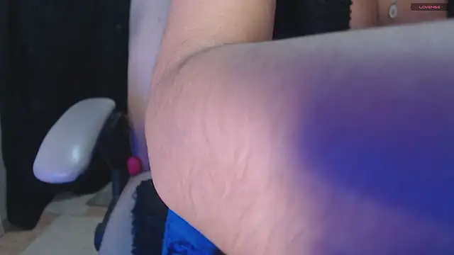 Snapshot of toxxxic_cams chatting on August 2026 05:50:02 AM toxxxic cams online show from August 2026 05:50:02 AM