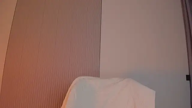 kawaii mia online show from March 2026 02:22:02 PM