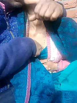 Snapshot of Rani019 chatting on January 2025 06:13:01 AM Rani019 online show from January 2025 06:13:01 AM