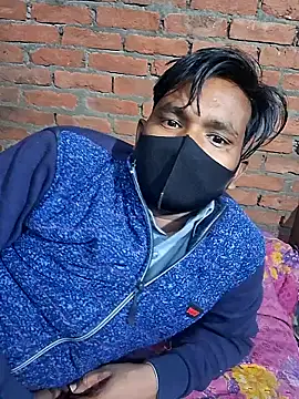 Snapshot of Rani019 chatting on February 2025 04:15:02 AM Rani019 online show from February 2025 04:15:02 AM