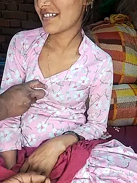 Snapshot of Rani019 chatting on February 2025 04:53:02 AM Rani019 online show from February 2025 04:53:02 AM