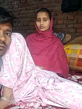 Snapshot of Rani019 chatting on February 2025 03:36:01 AM Rani019 online show from February 2025 03:36:01 AM