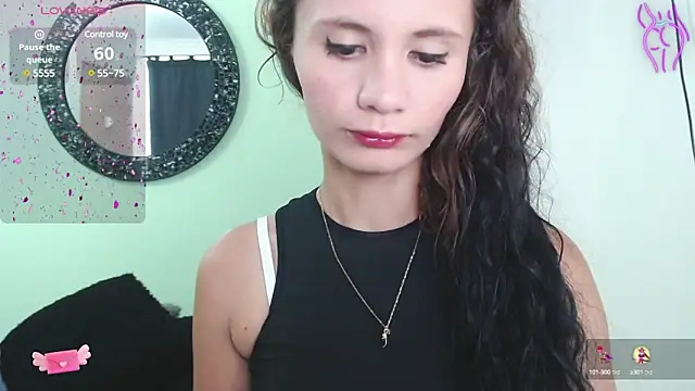 Sofia Franco  online show from February 2025 07:11:01 PM