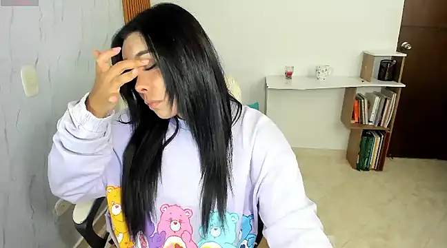 Snapshot of aleja_belle chatting on March 2025 12:12:01 PM aleja belle online show from March 2025 12:12:01 PM