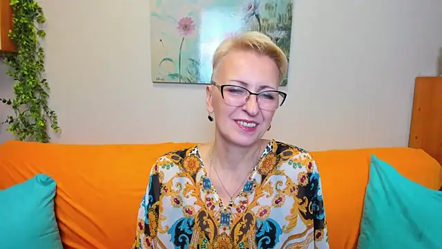 iamyourdream89 online show from December 2025 03:08:01 PM