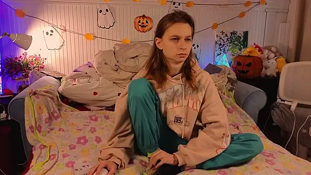 Snapshot of Frank_Fraer chatting on October 2025 02:23:02 PM Frank Fraer online show from October 2025 02:23:02 PM