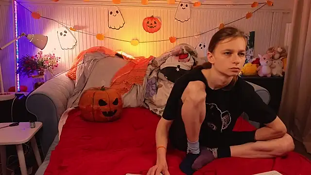 Snapshot of Frank_Fraer chatting on November 2025 05:15:01 PM Frank Fraer online show from November 2025 05:15:01 PM