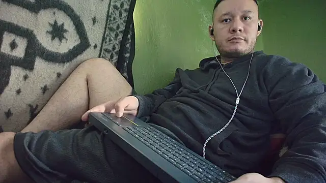 sweet cock28 online show from January 2026 03:28:01 PM