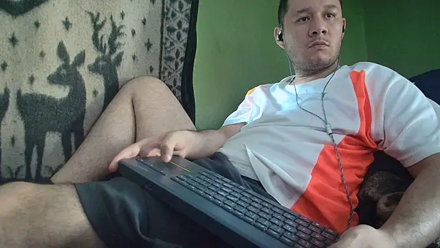 Snapshot of sweet_cock28 chatting on June 2026 03:17:02 PM sweet cock28 online show from June 2026 03:17:02 PM