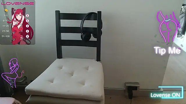 Snapshot of Thepanthera chatting on March 2025 09:33:02 AM Thepanthera online show from March 2025 09:33:02 AM