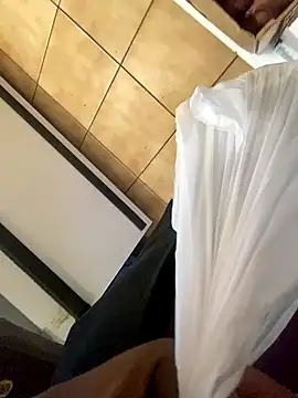 Snapshot of Thepanthera chatting on September 2025 09:53:02 AM Thepanthera online show from September 2025 09:53:02 AM