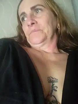 Snapshot of SeductionSilera chatting on February 2025 06:54:01 PM SeductionSilera online show from February 2025 06:54:01 PM