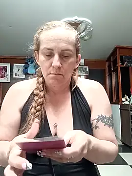 Snapshot of SeductionSilera chatting on November 2025 09:02:02 PM SeductionSilera online show from November 2025 09:02:02 PM