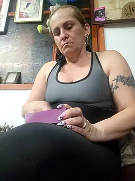 Snapshot of SeductionSilera chatting on November 2025 09:28:01 PM SeductionSilera online show from November 2025 09:28:01 PM