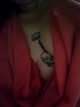 Snapshot of SeductionSilera chatting on December 2025 03:52:01 PM SeductionSilera online show from December 2025 03:52:01 PM