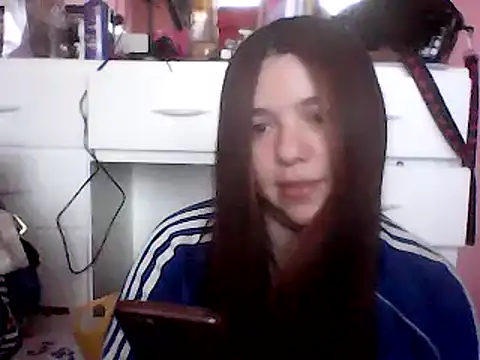 Snapshot of Oxitocina2000 chatting on December 2024 07:55:01 PM Oxitocina2000 online show from December 2024 07:55:01 PM