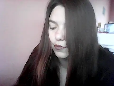 Snapshot of Oxitocina2000 chatting on October 2025 09:15:01 PM Oxitocina2000 online show from October 2025 09:15:01 PM