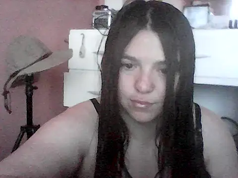 Snapshot of Oxitocina2000 chatting on October 2025 09:58:02 PM Oxitocina2000 online show from October 2025 09:58:02 PM