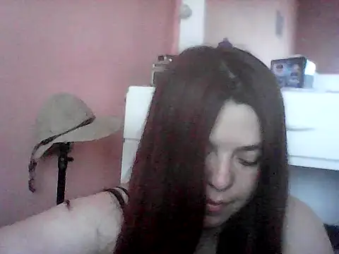 Snapshot of Oxitocina2000 chatting on November 2025 09:03:02 PM Oxitocina2000 online show from November 2025 09:03:02 PM