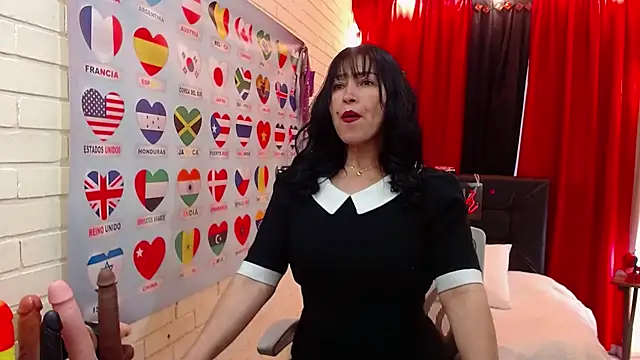 Sarah teiku online show from November 2025 06:29:01 PM