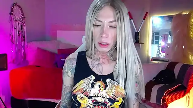 Snapshot of victoria_kosh chatting on December 2024 02:56:01 AM victoria kosh online show from December 2024 02:56:01 AM