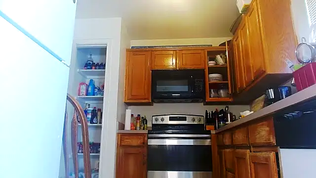 DiamondMonroeXo online show from March 2026 04:33:01 PM