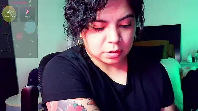 Snapshot of kimmiakiss22 chatting on November 2025 02:39:02 AM kimmiakiss22 online show from November 2025 02:39:02 AM