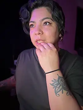 Snapshot of kimmiakiss22 chatting on November 2025 09:41:02 PM kimmiakiss22 online show from November 2025 09:41:02 PM