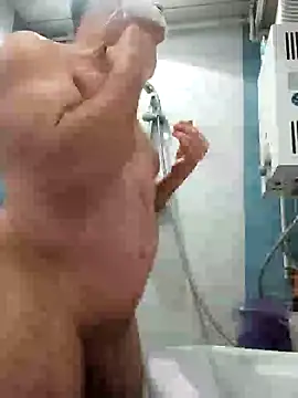 Snapshot of sexman181166 chatting on December 2024 06:04:02 AM sexman181166 online show from December 2024 06:04:02 AM