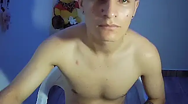 Snapshot of SHAT_SEX chatting on January 2025 11:18:02 PM SHAT SEX online show from January 2025 11:18:02 PM