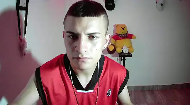 Snapshot of SHAT_SEX chatting on January 2025 11:06:02 PM SHAT SEX online show from January 2025 11:06:02 PM