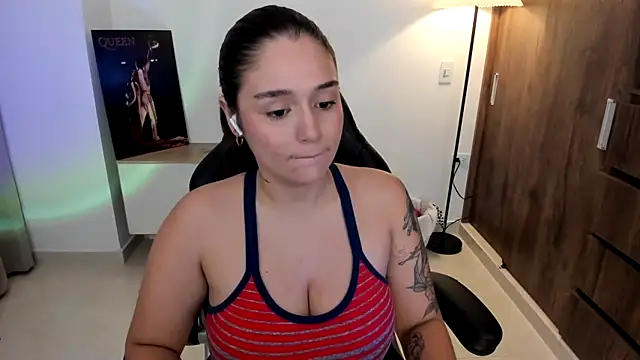 Snapshot of samantha_cherry chatting on November 2025 11:32:02 AM samantha cherry online show from November 2025 11:32:02 AM