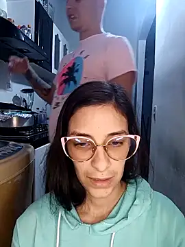 catire2323 online show from March 2026 12:29:01 AM