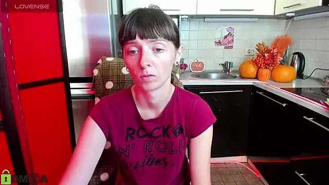 TayanaJons online show from September 2025 07:10:02 AM