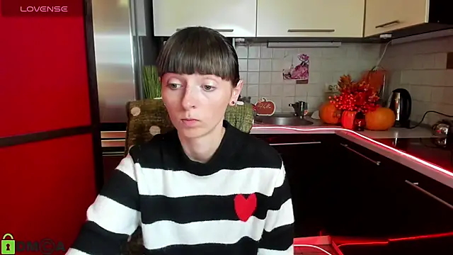 TayanaJons online show from October 2025 06:57:01 AM