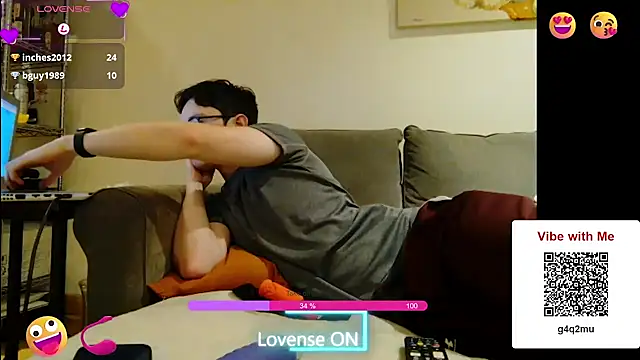 Snapshot of ceedm919 chatting on December 2024 07:17:01 PM ceedm919 online show from December 2024 07:17:01 PM