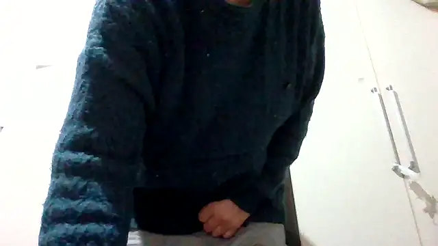 Snapshot of asira39 chatting on December 2025 12:42:01 AM asira39 online show from December 2025 12:42:01 AM