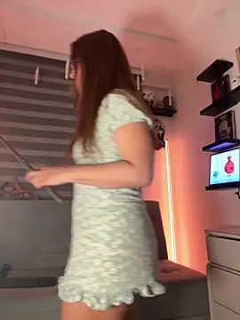 Snapshot of crystal_bunny7 chatting on September 2025 01:49:02 AM crystal bunny7 online show from September 2025 01:49:02 AM