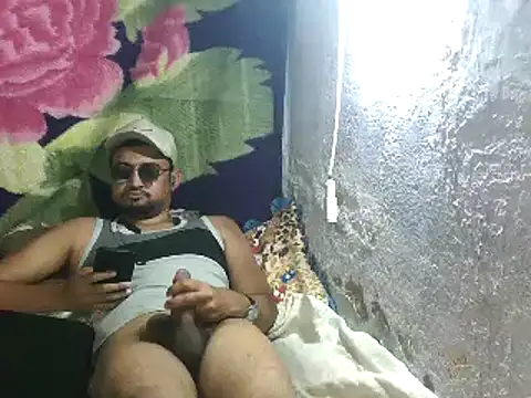 Rocobodymassager online show from February 2026 05:50:02 AM