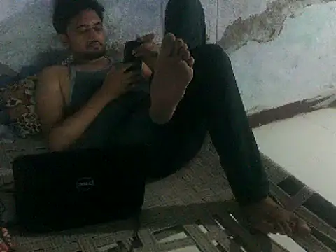 Rocobodymassager online show from May 2026 03:42:01 PM