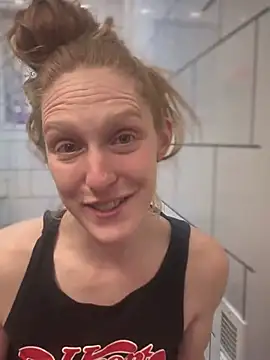 GoldenFlameGoddess online show from February 2025 11:33:02 PM