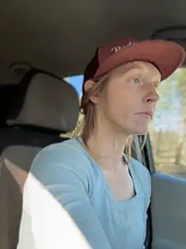 GoldenFlameGoddess online show from March 2026 11:57:02 PM