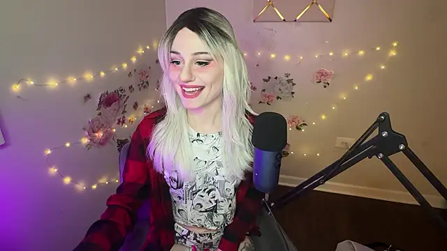 Starr1123 online show from March 2026 03:55:02 AM