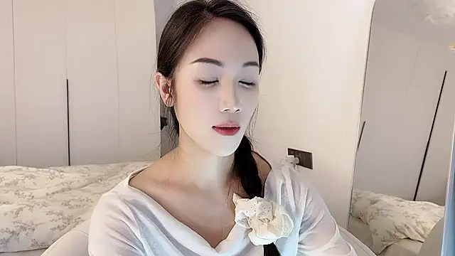 Snapshot of MIa59 chatting on March 2026 01:29:02 AM MIa59 online show from March 2026 01:29:02 AM