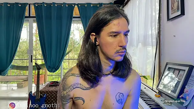 Snapshot of Antinoo_Gnothi chatting on December 2024 03:22:02 PM Antinoo Gnothi online show from December 2024 03:22:02 PM