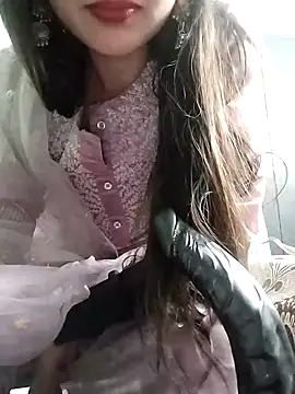 Snapshot of Noor_Darliing chatting on January 2025 06:02:01 PM Noor Darliing online show from January 2025 06:02:01 PM