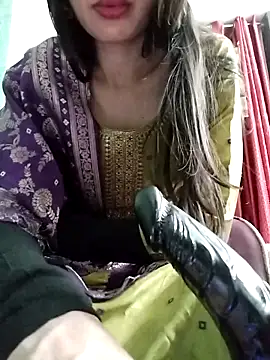 Noor Darliing online show from December 2025 08:04:02 PM