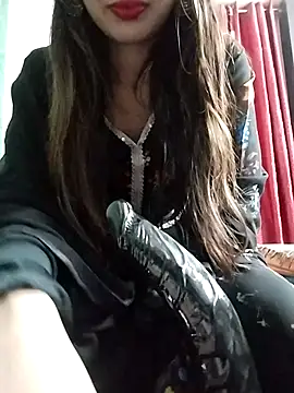 Noor Darliing online show from December 2025 03:28:02 PM