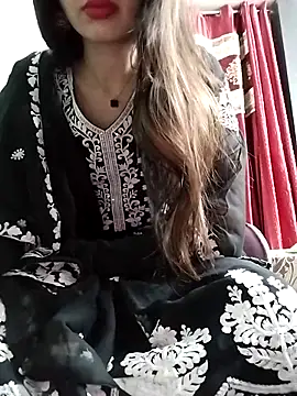 Noor Darliing online show from March 2026 02:33:02 PM